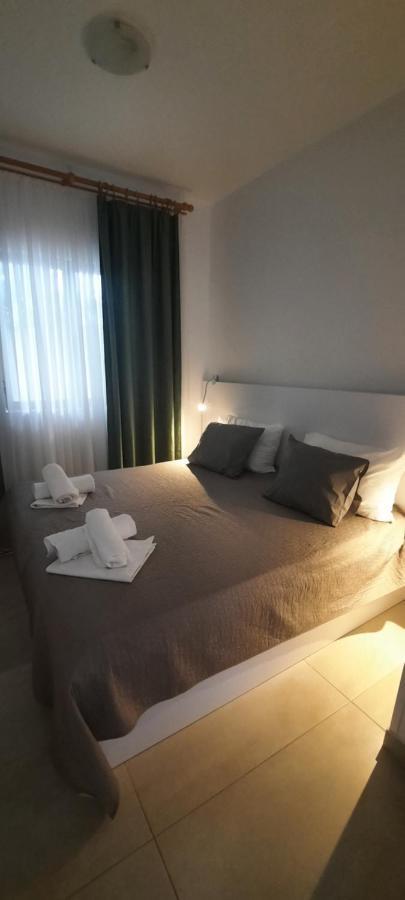 Apartmani Maris III Rab Town Zewnętrze zdjęcie